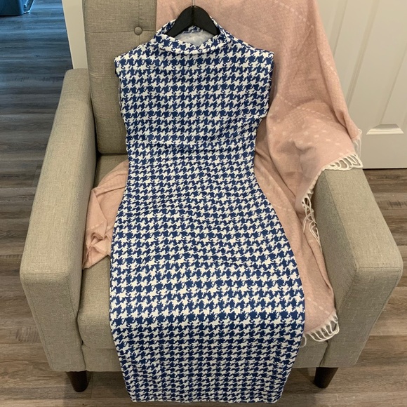 Dresses & Skirts - Mock Neck Bodycon Dress